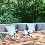 Lägenhet Luxurious With Fireplace And Garden Ratingen