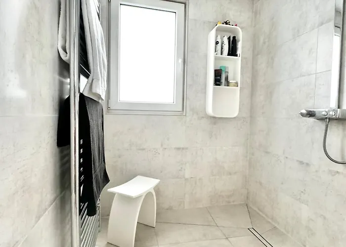 Apartman Luxurious With Fireplace And Garden *