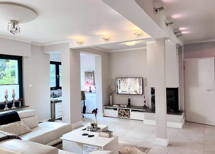 Luxurious With Fireplace And Garden * Ratingen