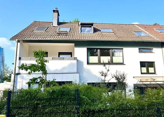 Luxurious With Fireplace And Garden * Ratingen