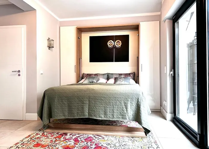 Luxurious With Fireplace And Garden Apartman Ratingen